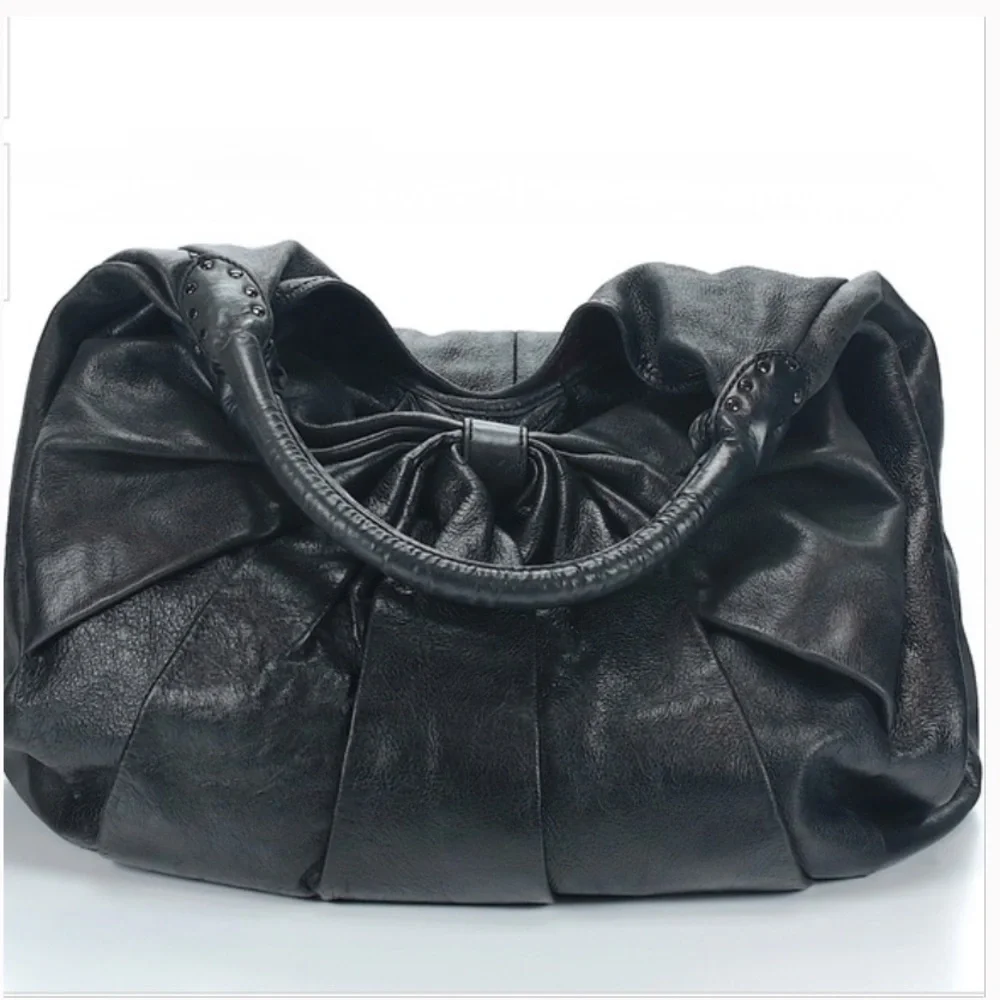 Betsey Johnson RARE!!!! Fantastic!!! Vintage Leather Bow Hobo - Picture 4 of 12